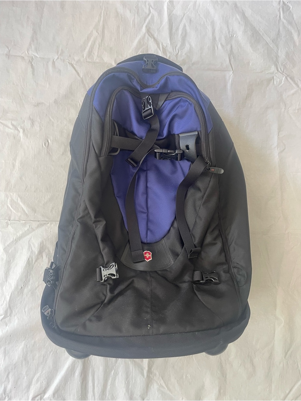 Swiss Gear Black Blue Heavy Duty Men's Computer Laptop Travel Backpack